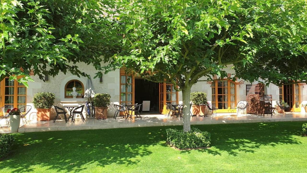 Les Loges De Saint Eloi Bed and Breakfast Pontlevoy Buitenkant foto